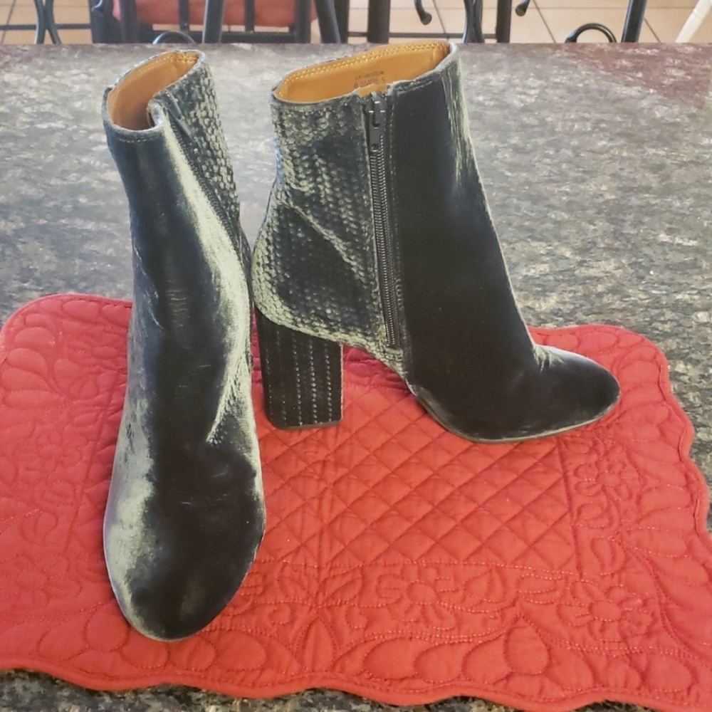 Lucky Brand boots